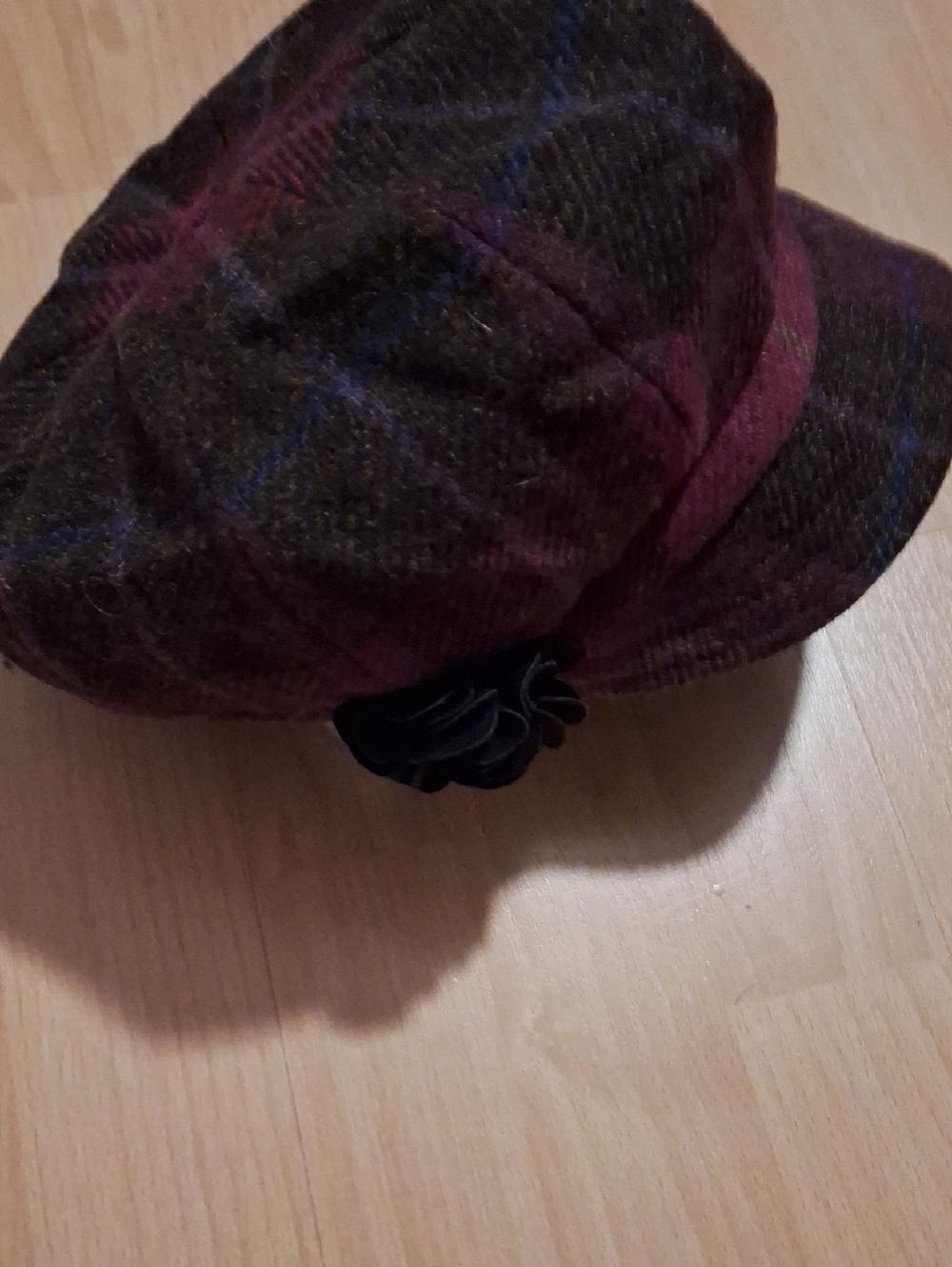 Plaid Newsboy Cap with Black Rosette - Maroon and Brown